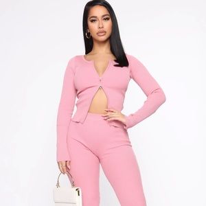 Wrong way sweater pant set